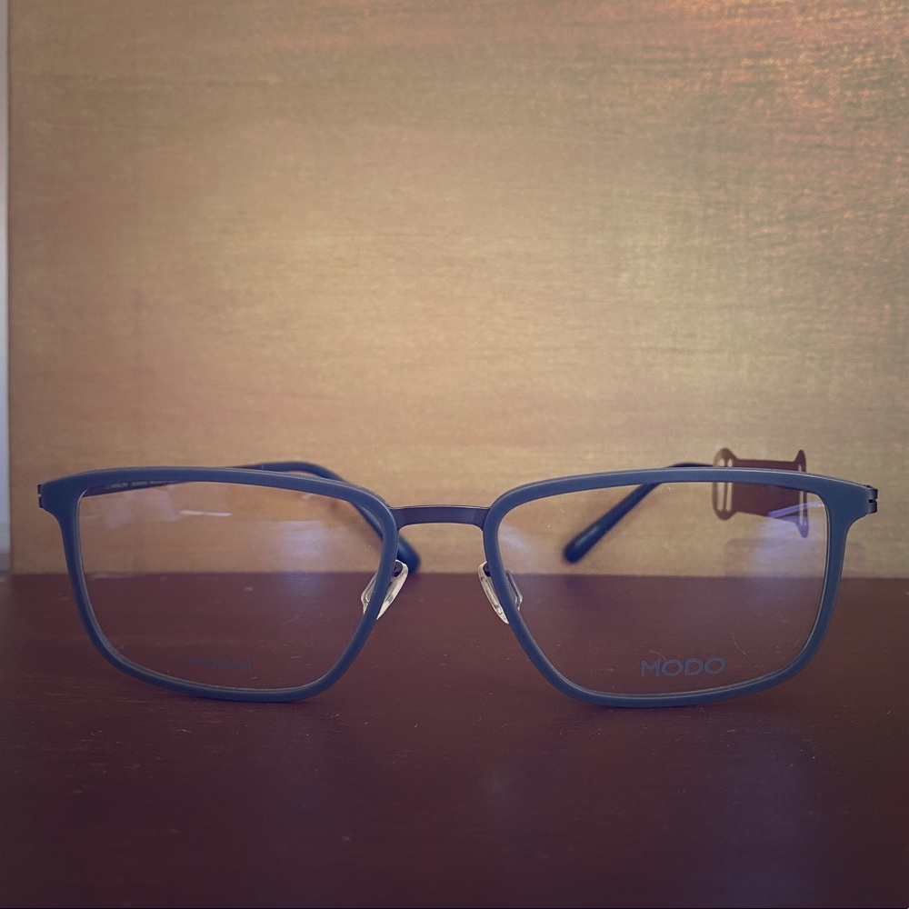 MODO TITANIUM EYEGLASSES